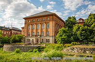 新加坡公立大學宿舍費上調，TA暴漲12%