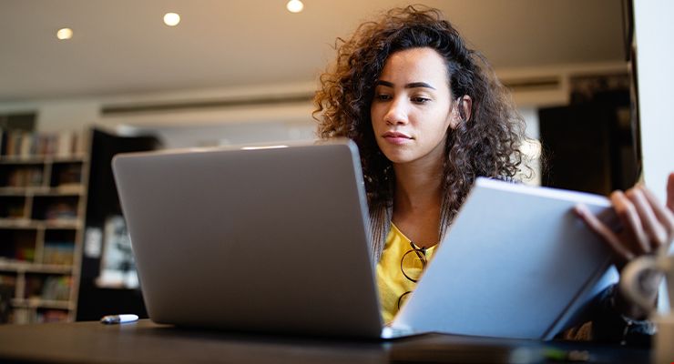 英國大學錄取Rolling和Round有什么區別.jpg 英國大學錄取Rolling和Round有什么區別.jpg