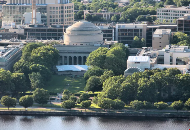 上海留學中介費用貴嗎